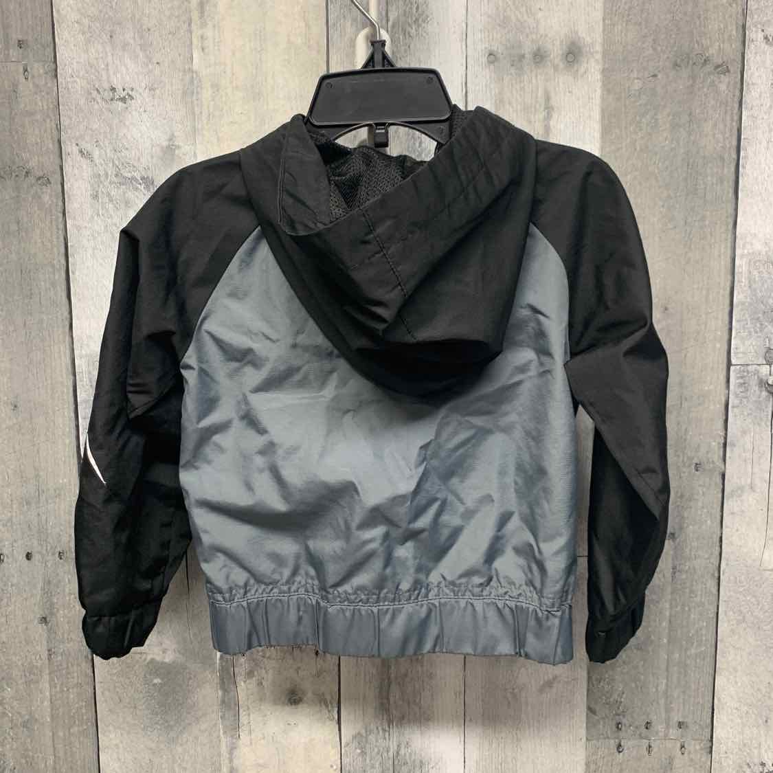 Size 2T Black/Gray Sport Brand Light Jacket
