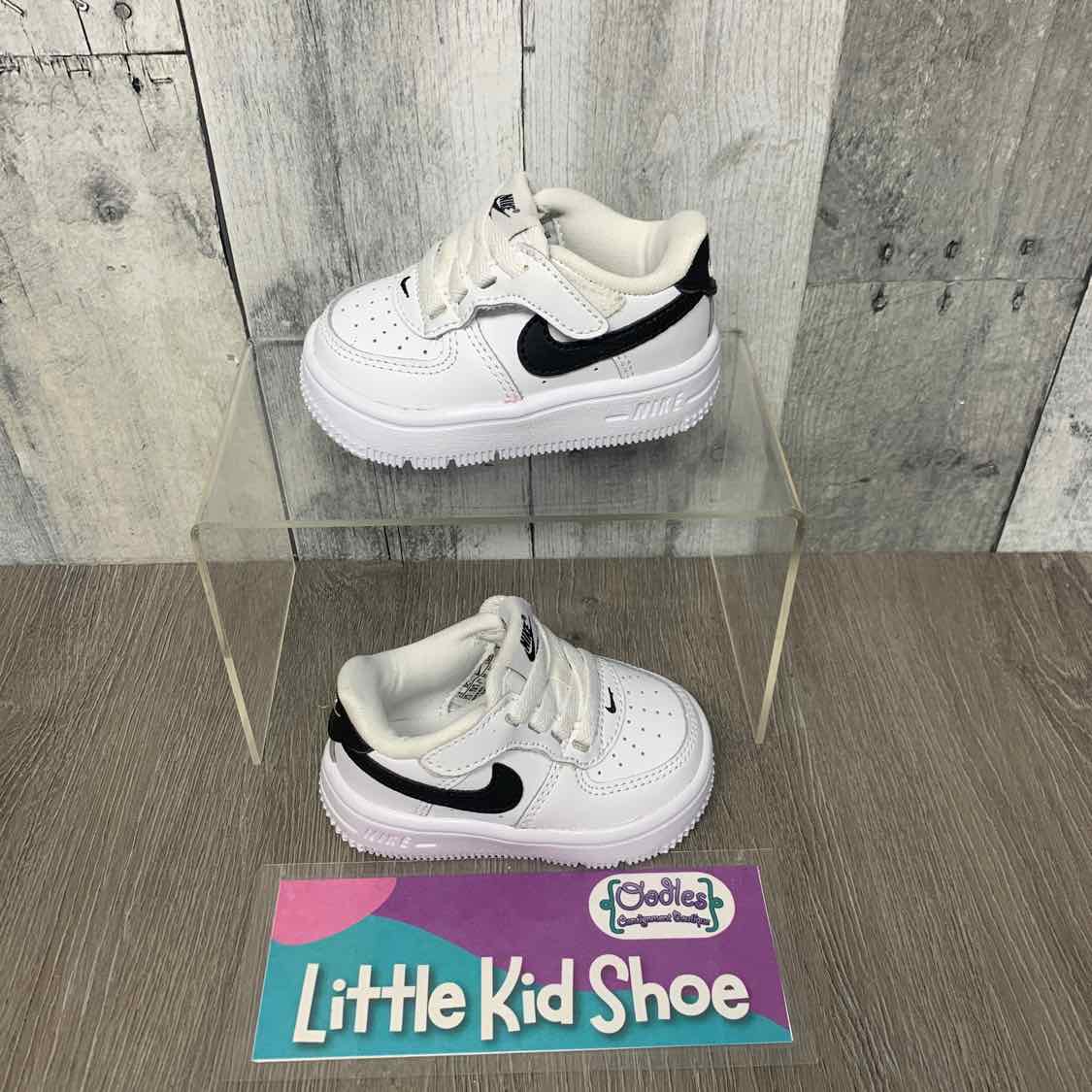 Size 3 Black/White Sport Brand Sneakers