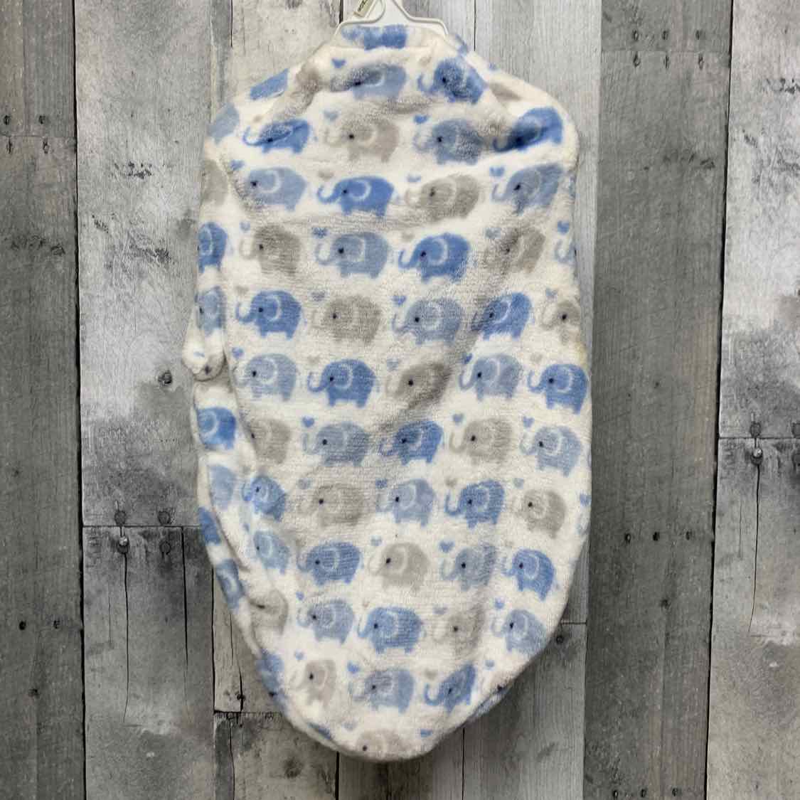 Size 0-3 Months White/Blue Baby Essentials Swaddle