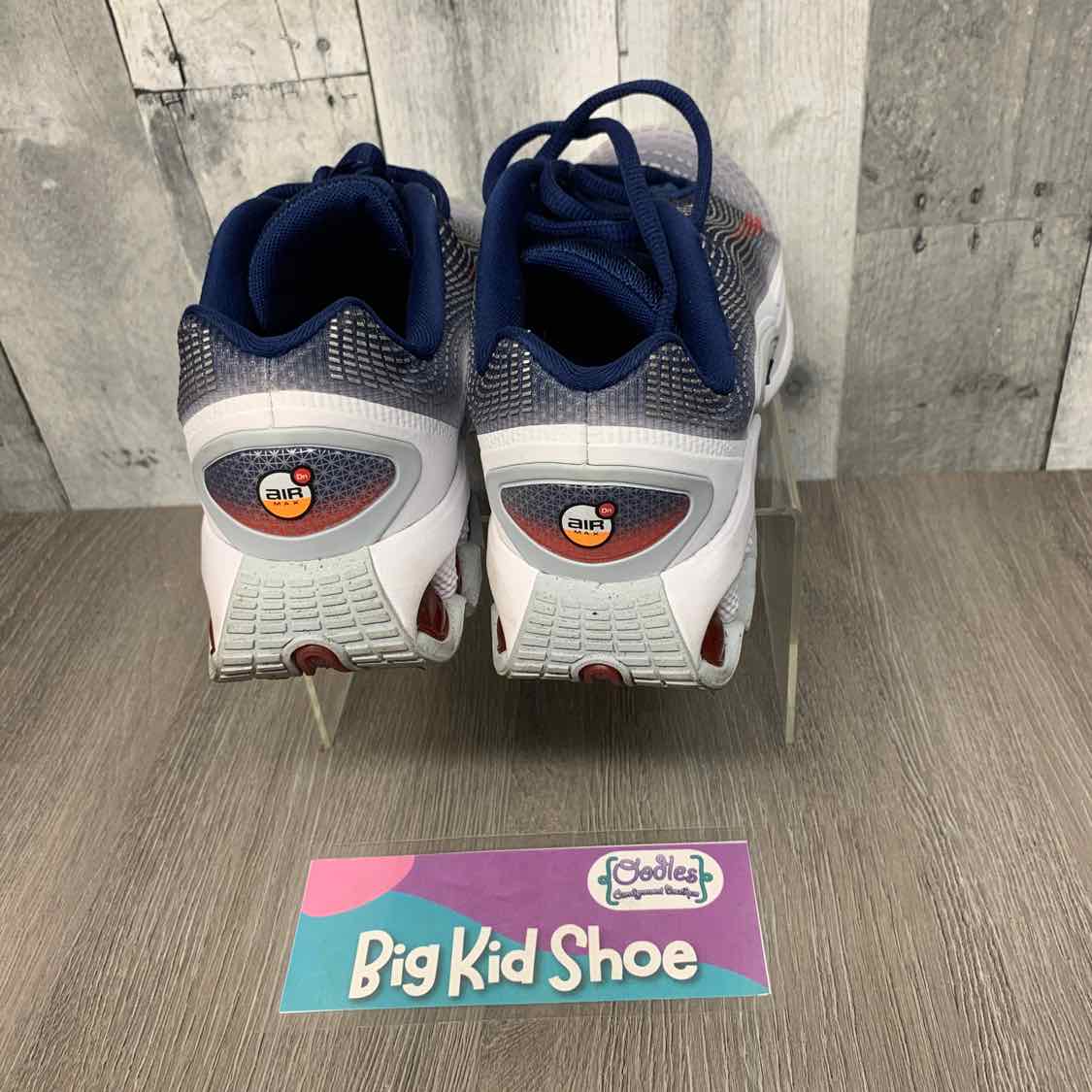 Size 5 Red/White/Blue Sport Brand Sneakers