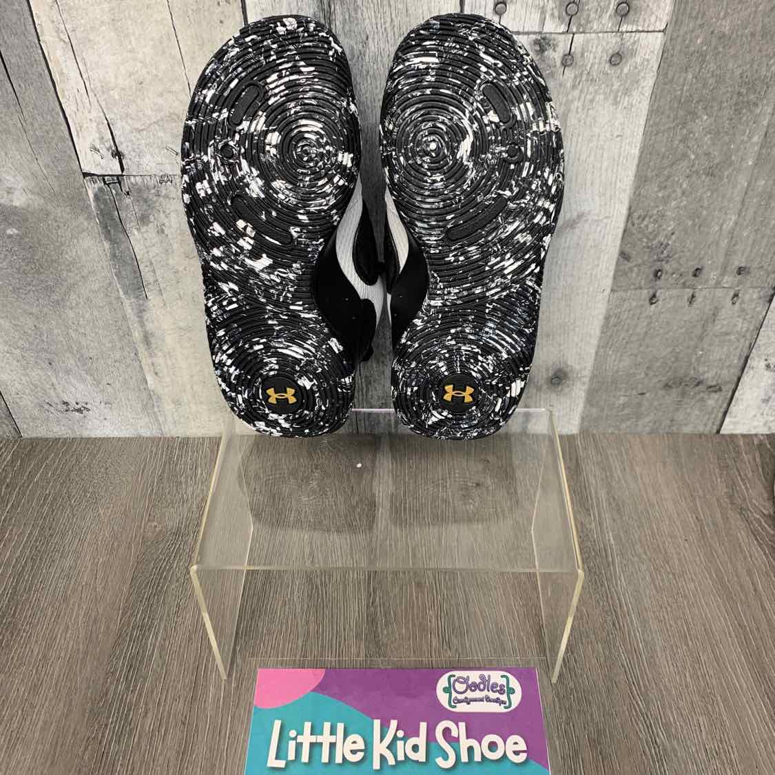 Size 11 Black/White Sport Brand Sneakers