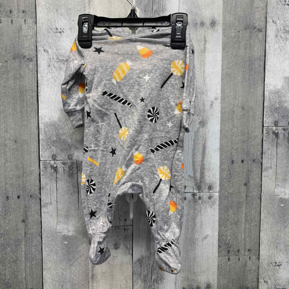 Size 0-3 Months Gray Graphic Holiday Brands Footy PJs