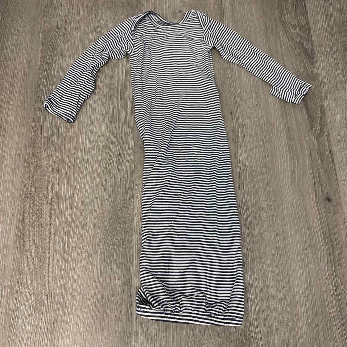 Size Preemie Gray/White Carter's Layette