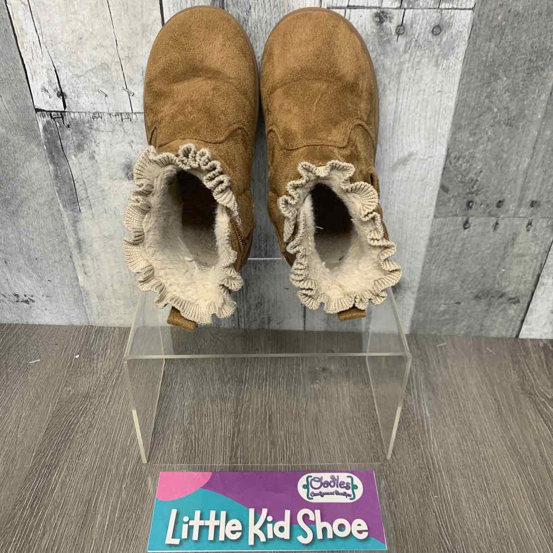 Size 9 Brown/Tan Wonder Nation Boots
