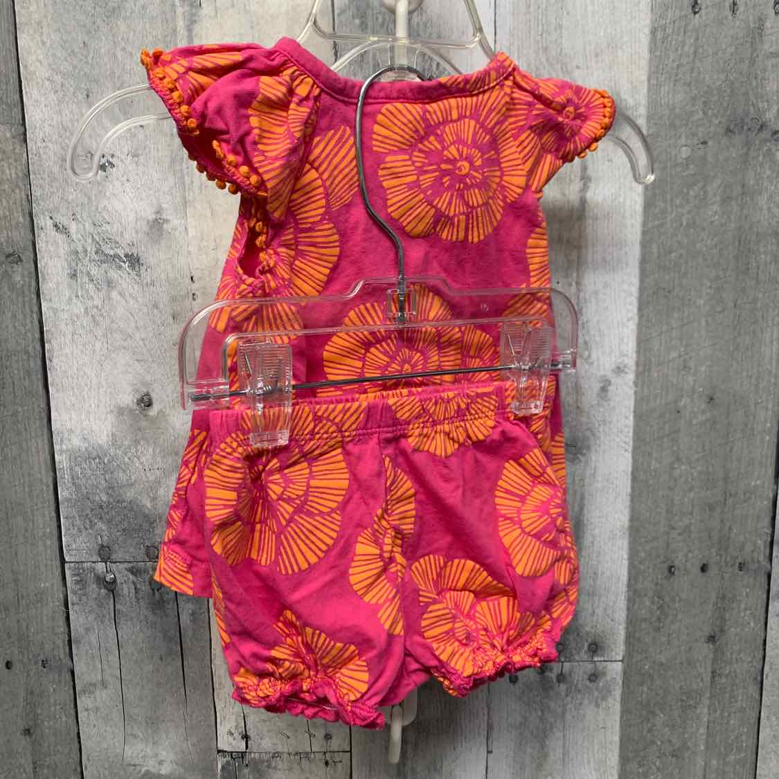 Size 6 Months Pink/Orange Carter's Shirt/Shorts
