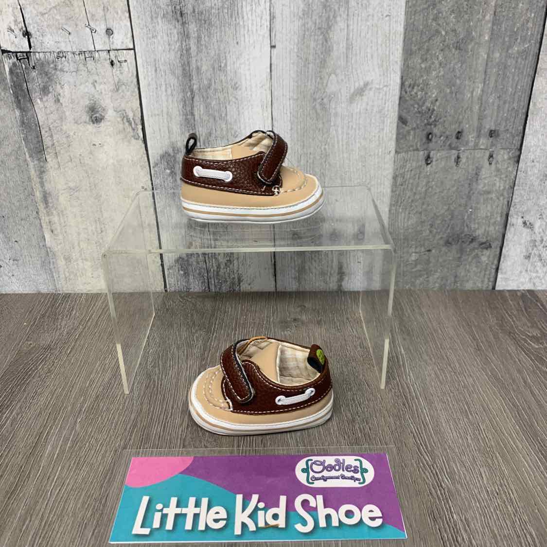 Size 1 Brown/Tan Mid Brand Soft Sole Shoes