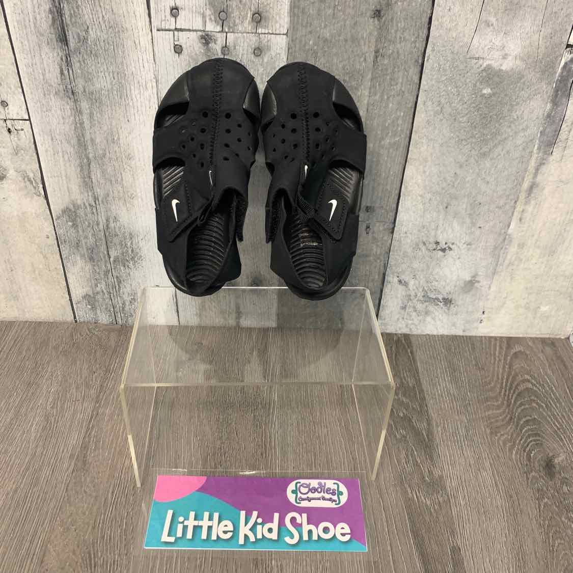 Size 9 Black Sport Brand Water Shoes