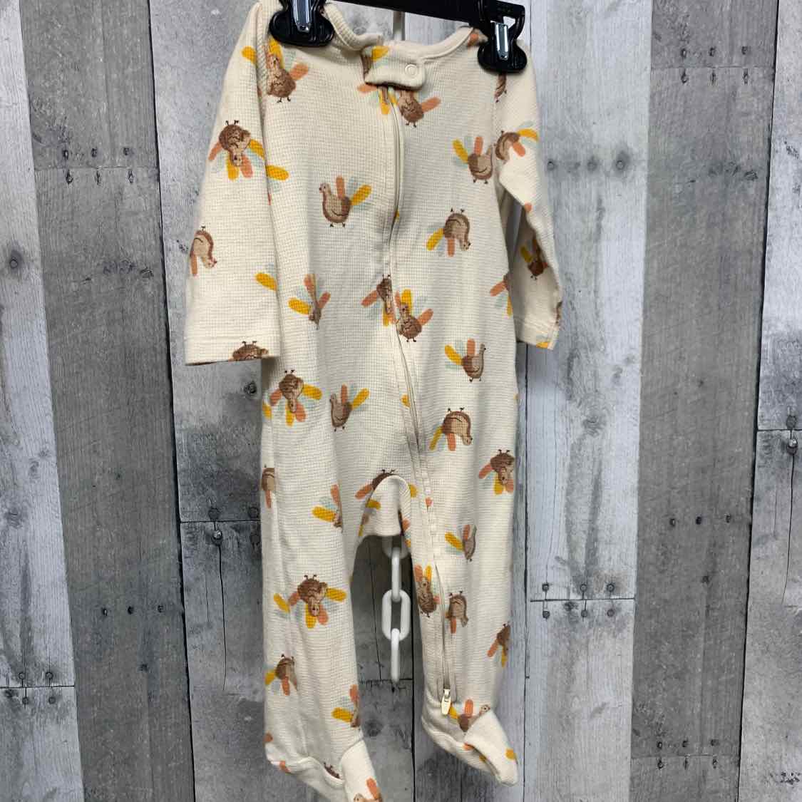 Size 6-9 Months Ivory/Yellow Child of Mine Footy PJs