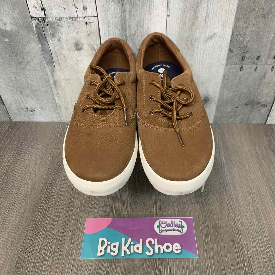 Size 4 Brown Sperry Sneakers