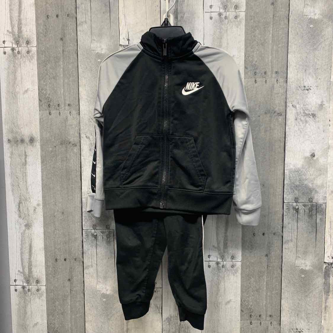 Size 3 Black/Gray Sport Brand Jacket/Pants