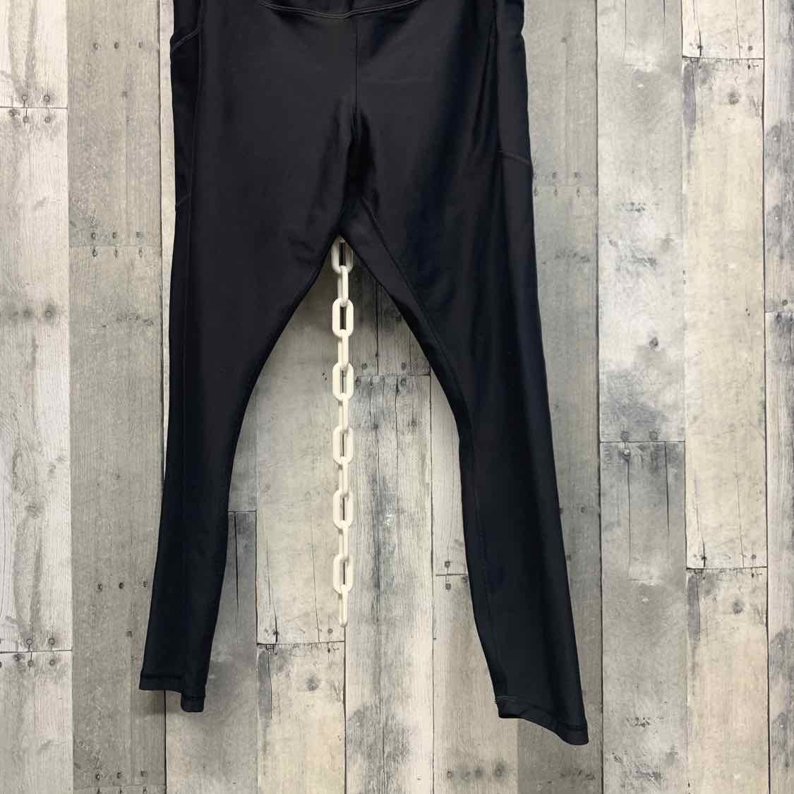 Size XL Black Motherhood Active Pants
