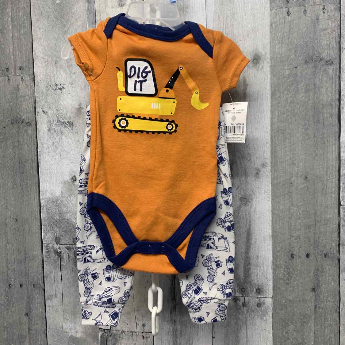 Size 0-3 Months Orange/Navy Kidgets Shirt/Pants