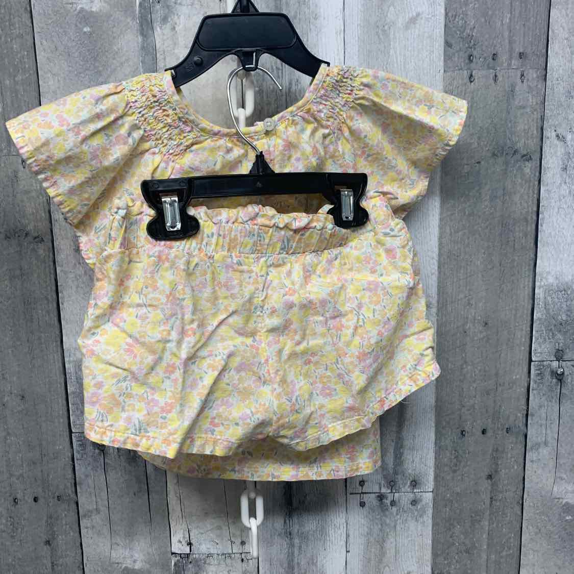 Size 3T Yellow Floral Print Carter's Shirt/Shorts