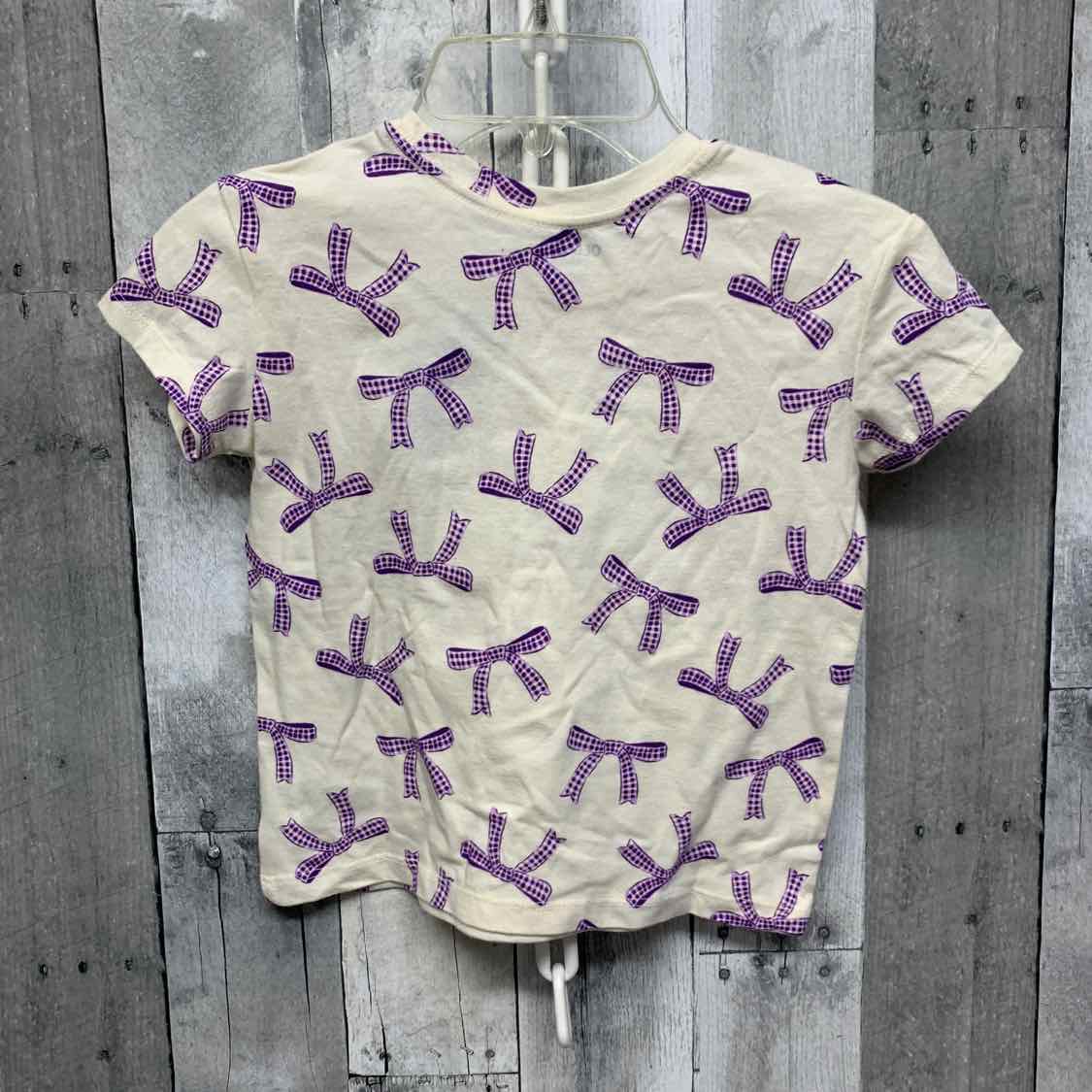 Size 5 White Graphic Old Navy Short Sleeve Shirt