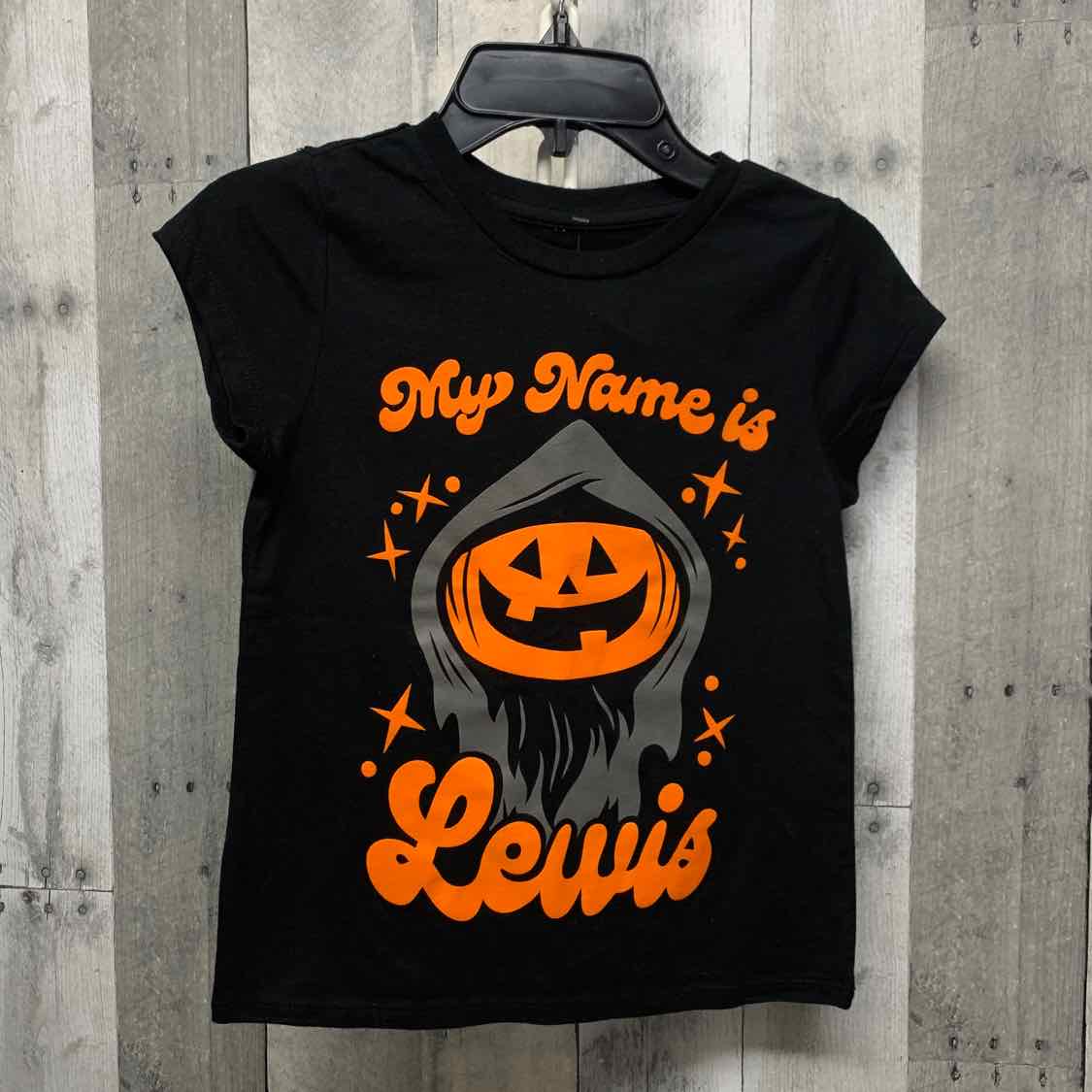 Size 6/7 Black Graphic Holiday Brands T Shirt