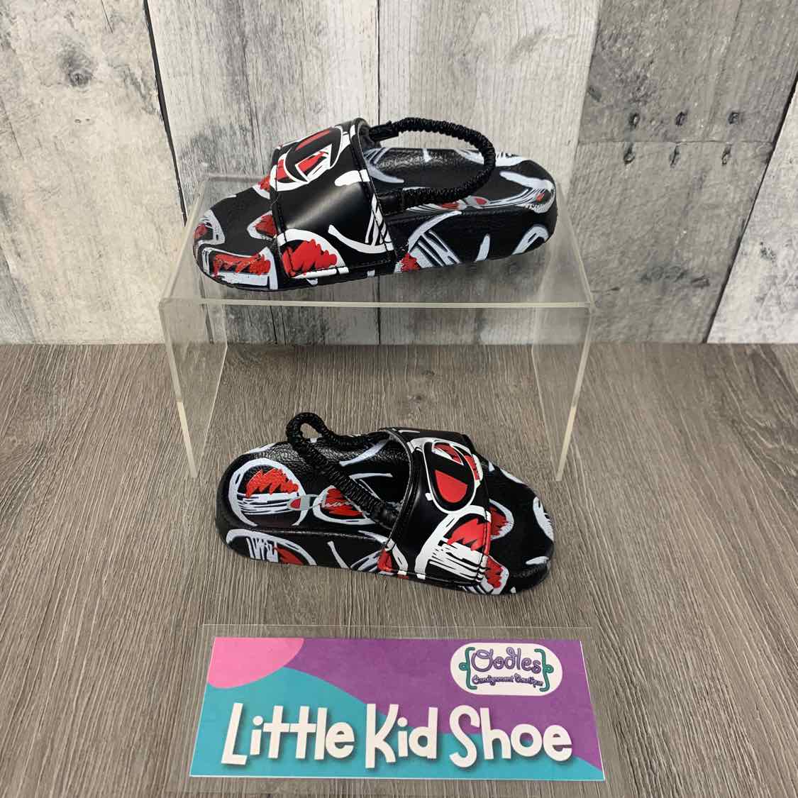 Size 6 Black/Red Champion Sandals - OodlesCB