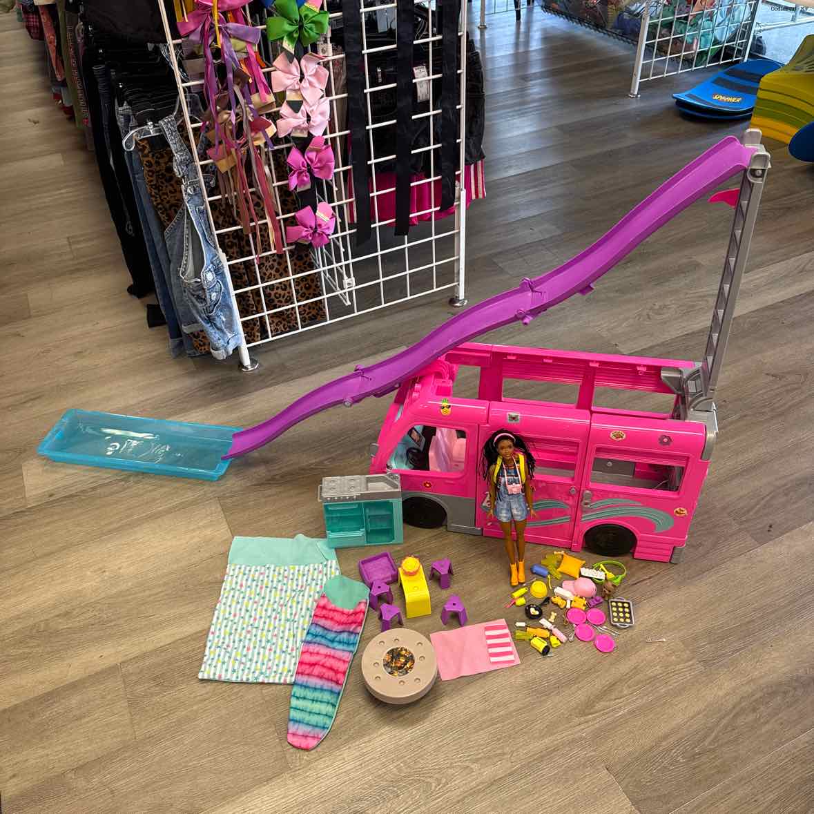 Barbie Pink Doll Playset