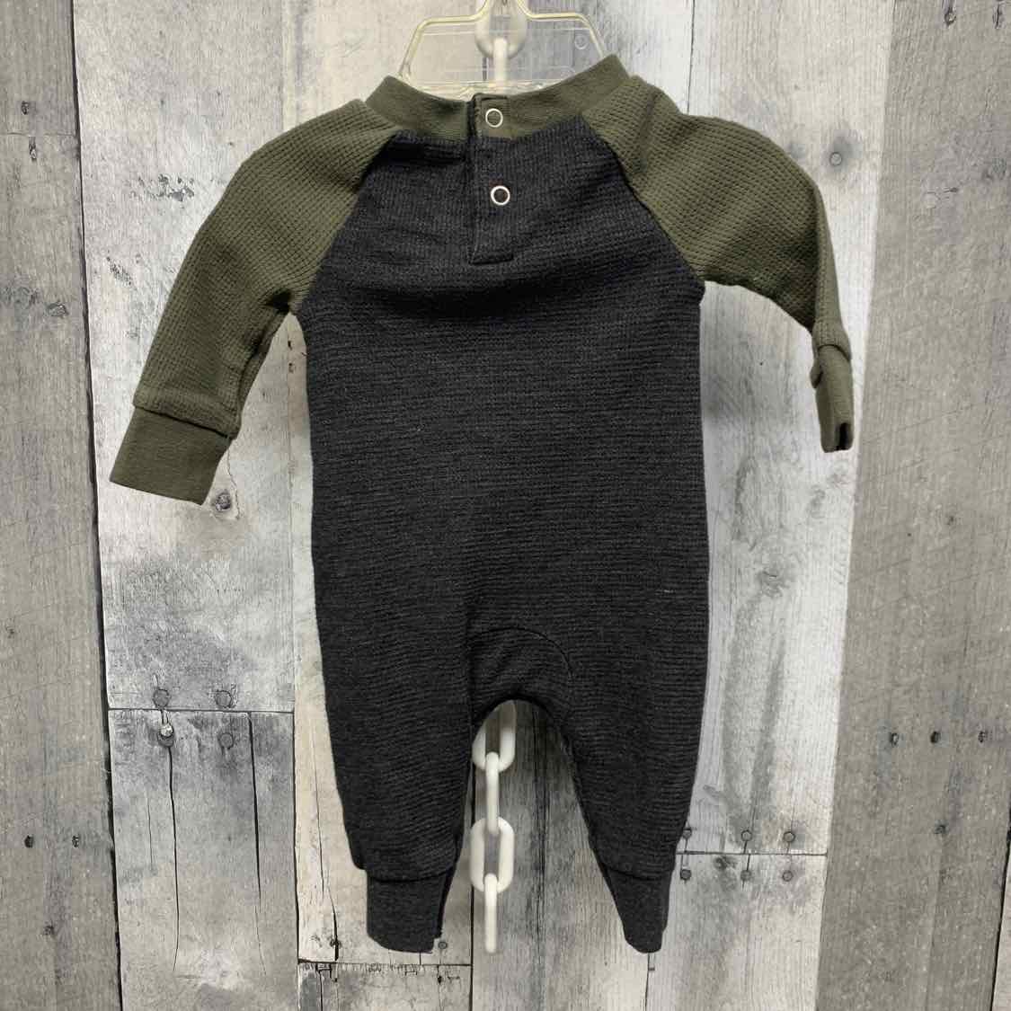Size Newborn Gray/Green Sport Brand Romper