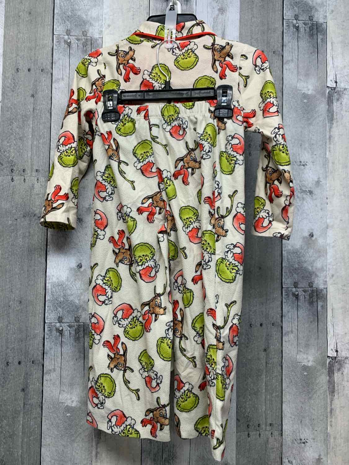 Size 5T Ivory Print Dr Seuss 2pc PJs