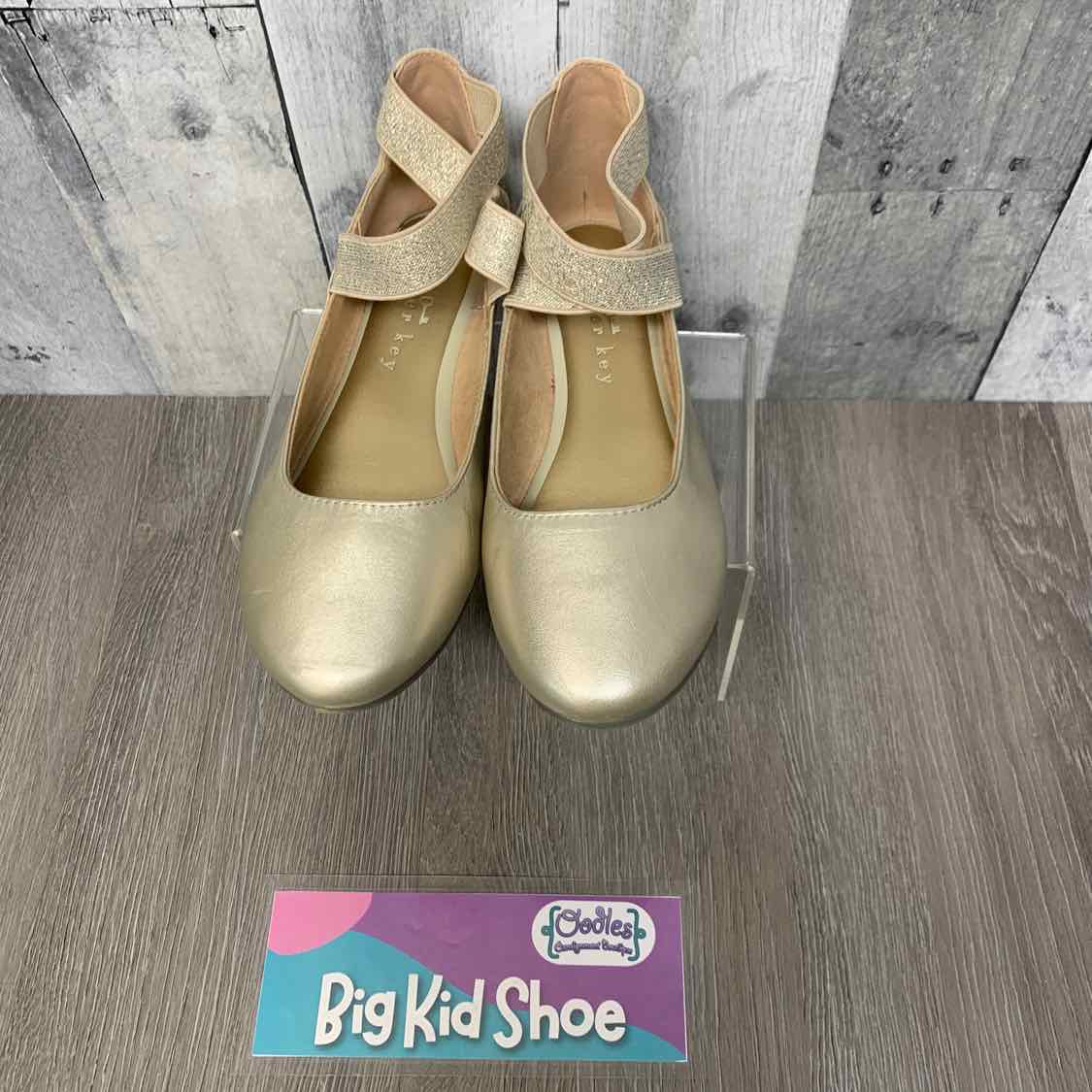 Size 2 Gold Copper Key Flats