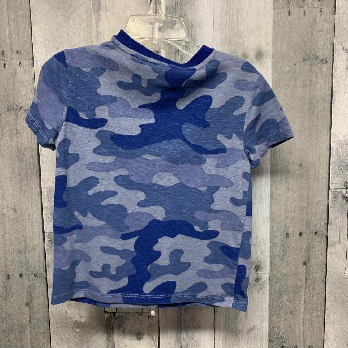 Size 3T Blue Camo Epic Threads T Shirt