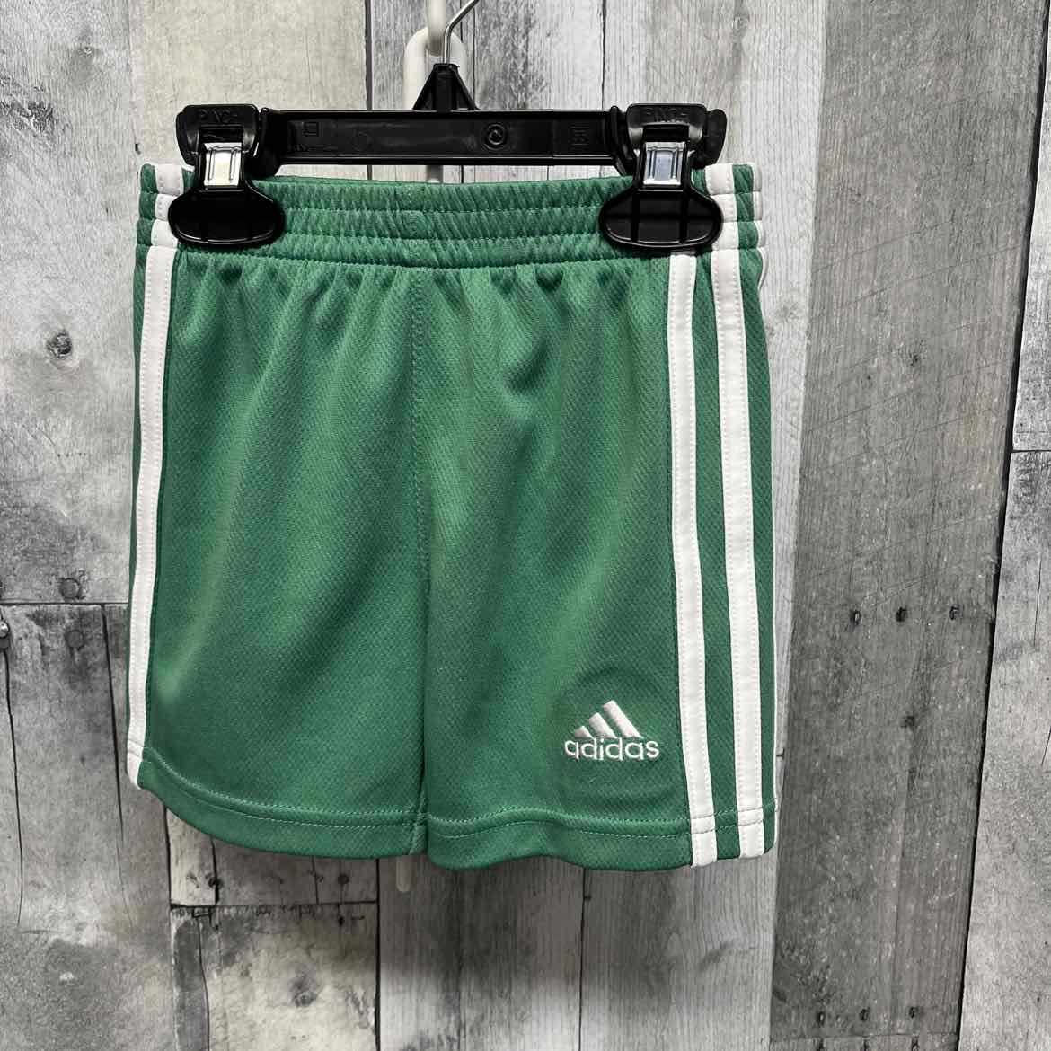 Size 2T Green/White Sport Brand Shorts - Athletic