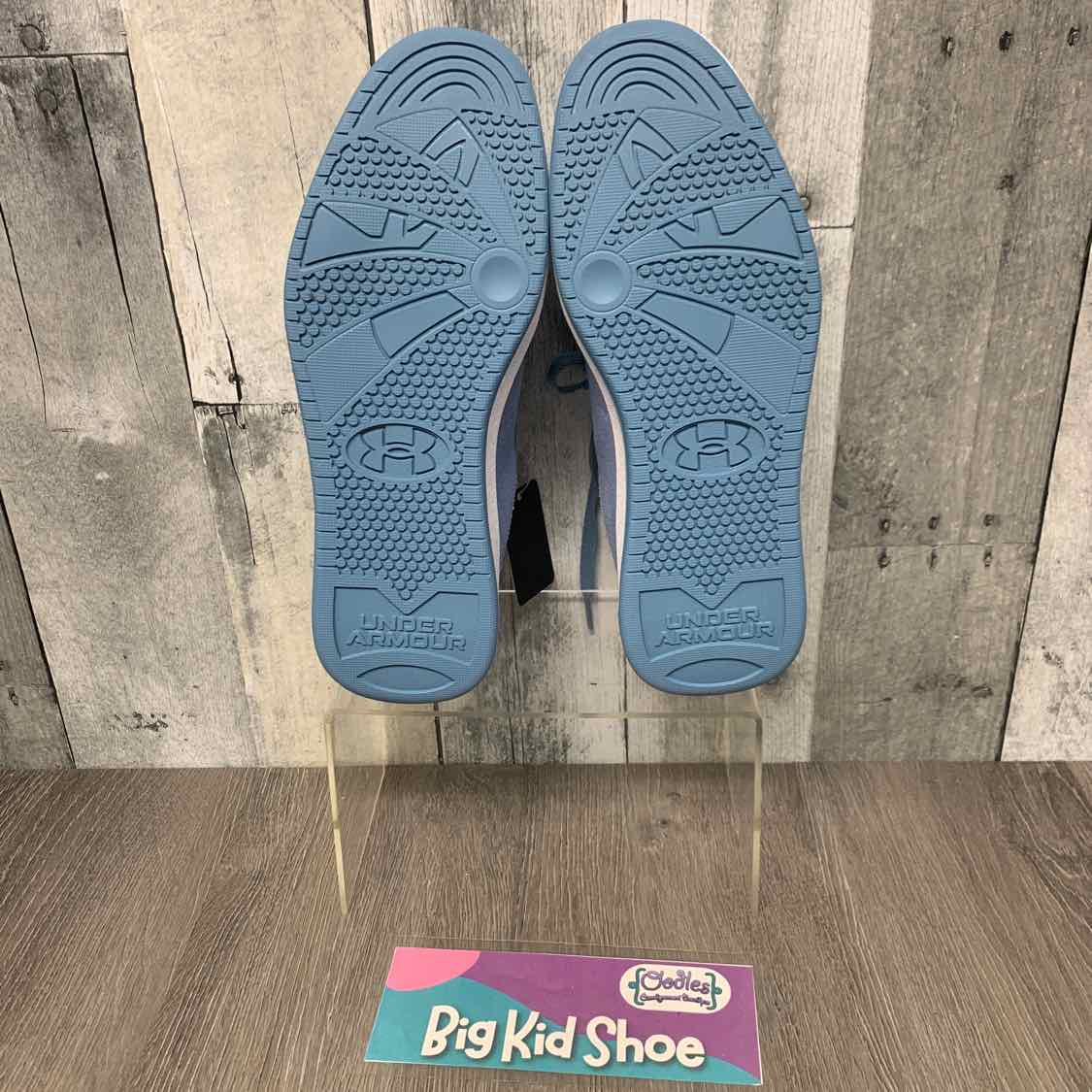 Size 5.5 Blue/White Sport Brand Sneakers