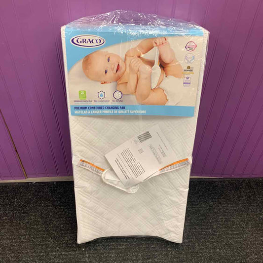 Graco White Changing Pad - Contoured