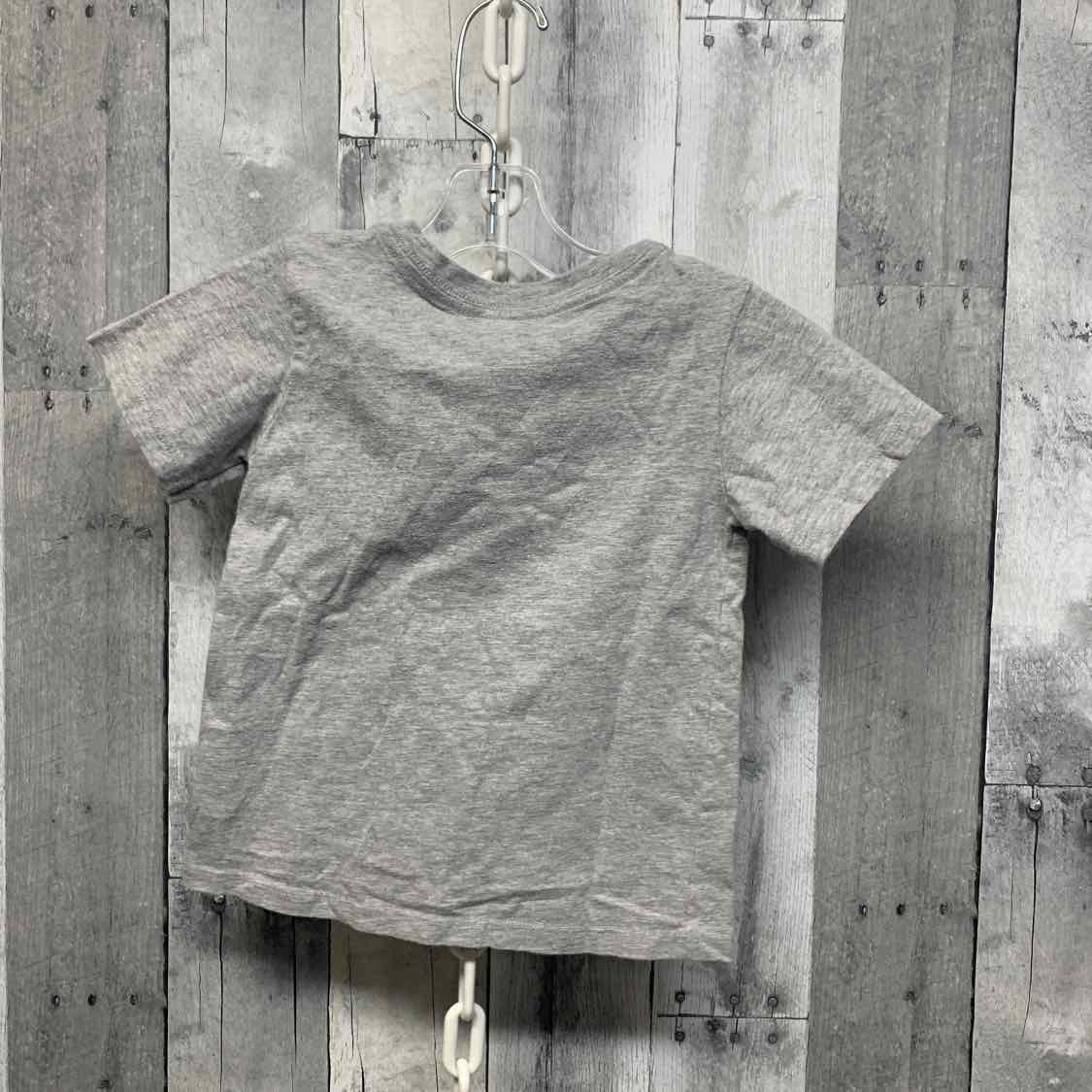 Size 4T Gray Graphic Peanuts T Shirt
