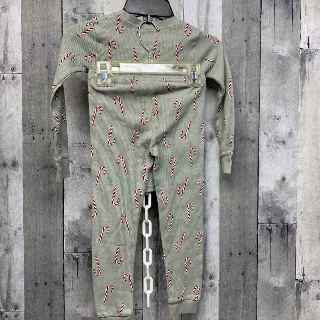 Size 5T Green/Red Child of Mine 2pc PJs