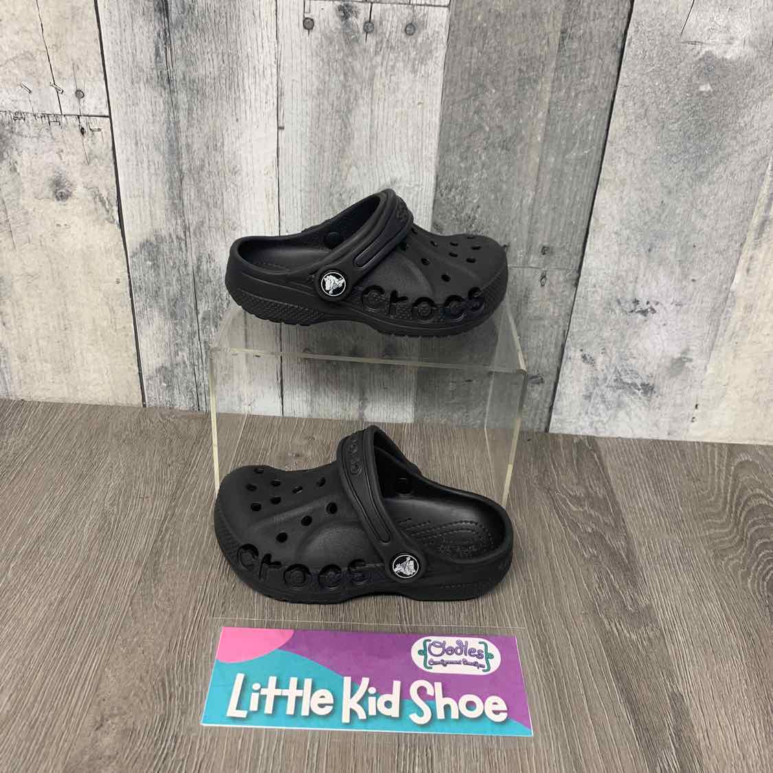 Size 9 Black Crocs Water Shoes
