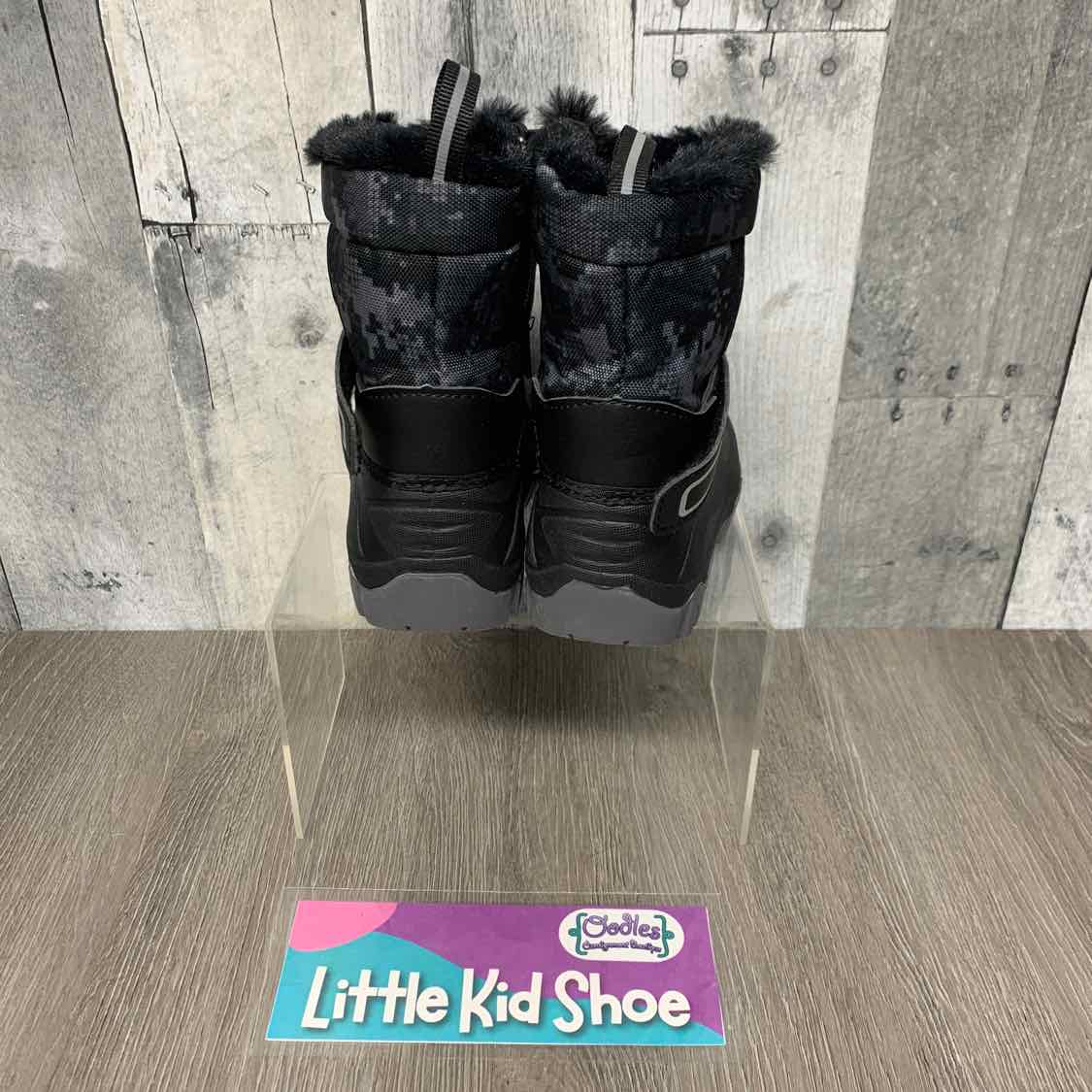 Size 5 Black B Brand Snow Boots