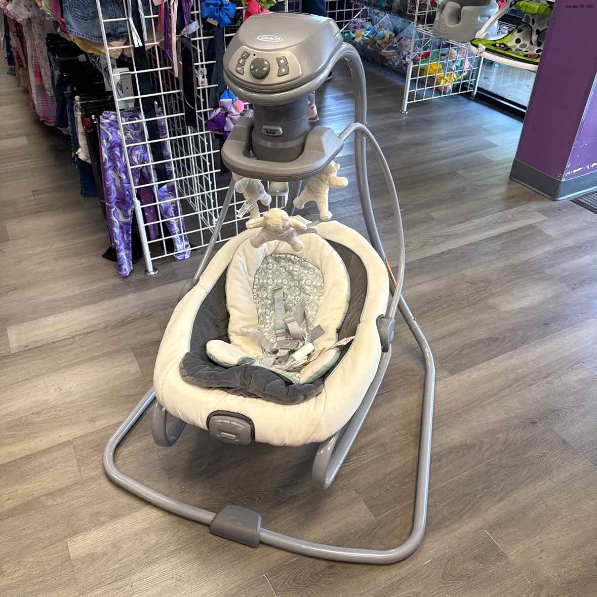 Graco Gray/Teal Swing w/ Pwr Plug