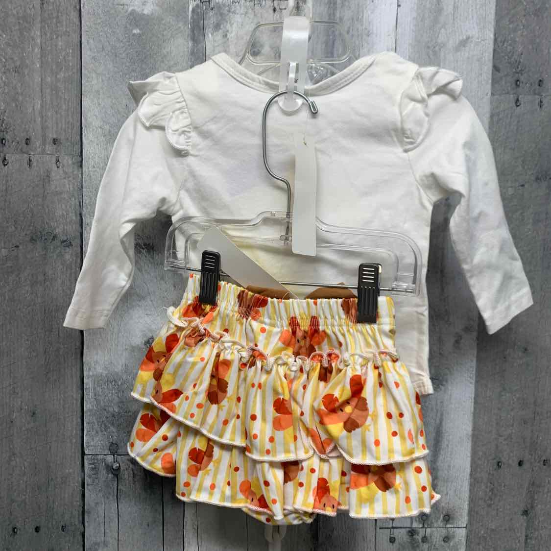Size 3-6 Months White/Yellow B Brand Shirt/Shorts