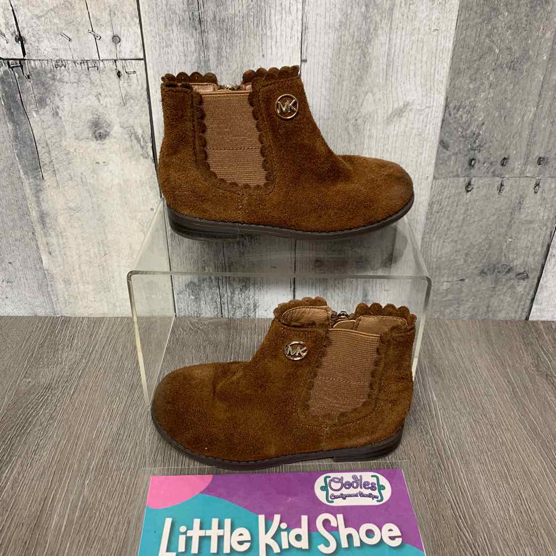 Size 8 Brown/Gold Michael Kors Boots