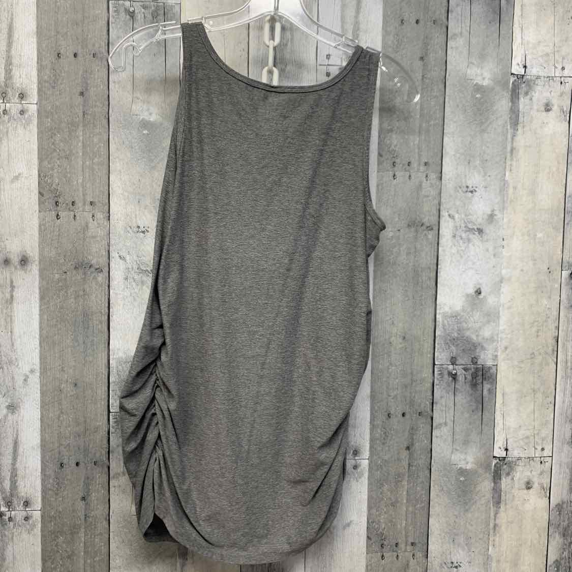 Size M Gray Time and Tru Tank Top