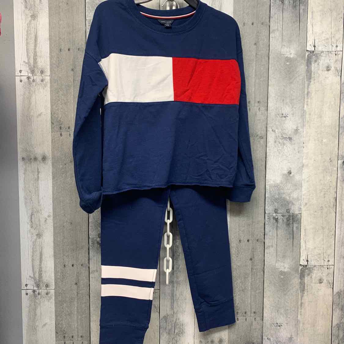 Size Medium Navy/Red Tommy Hilfiger Shirt/Pants