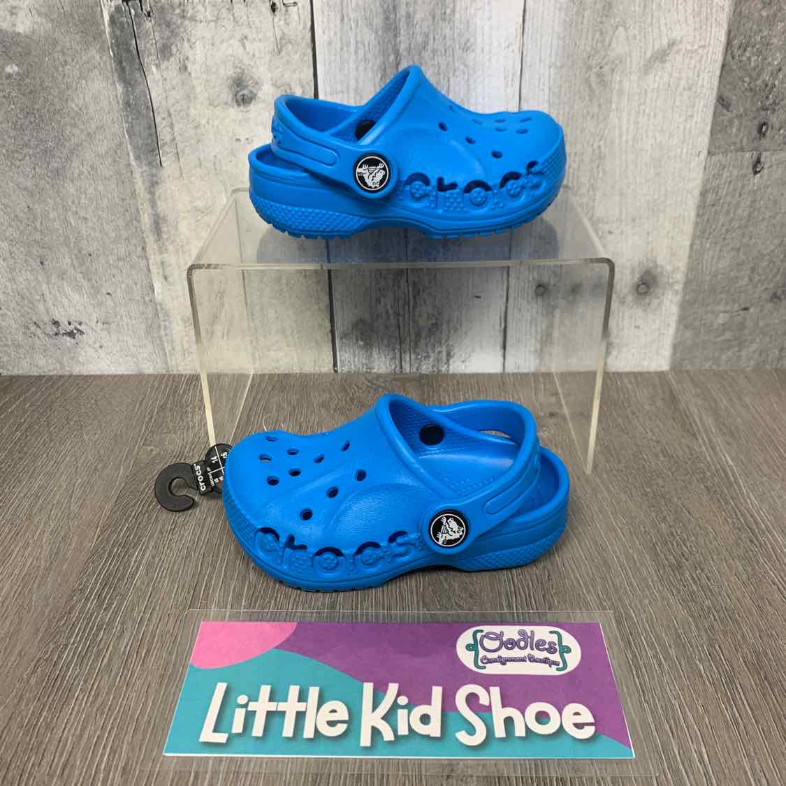 Size 6 Blue Crocs Water Shoes