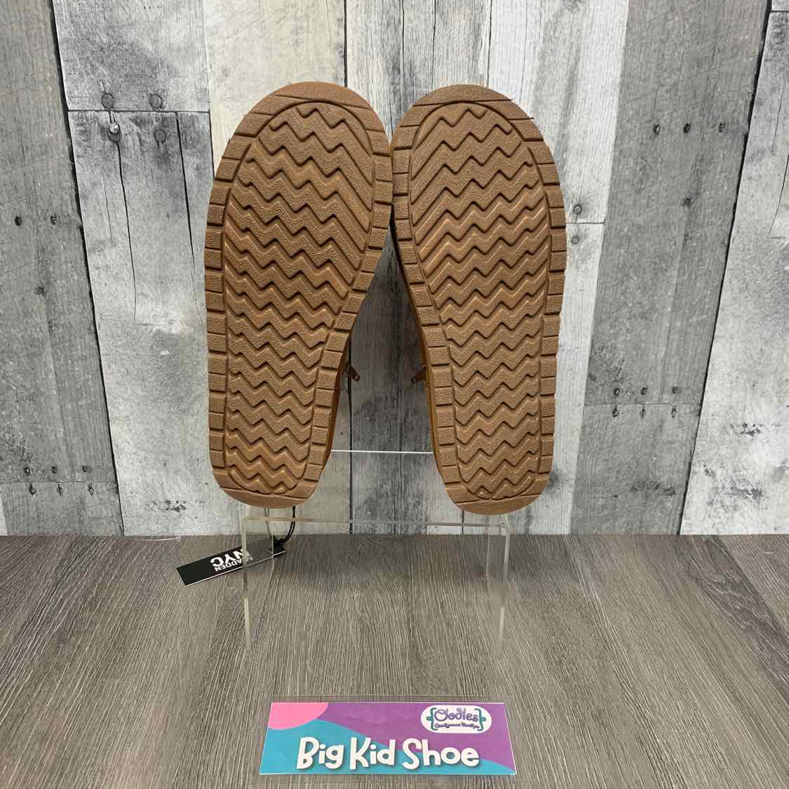 Size 6 Tan/Pink B Brand Boots
