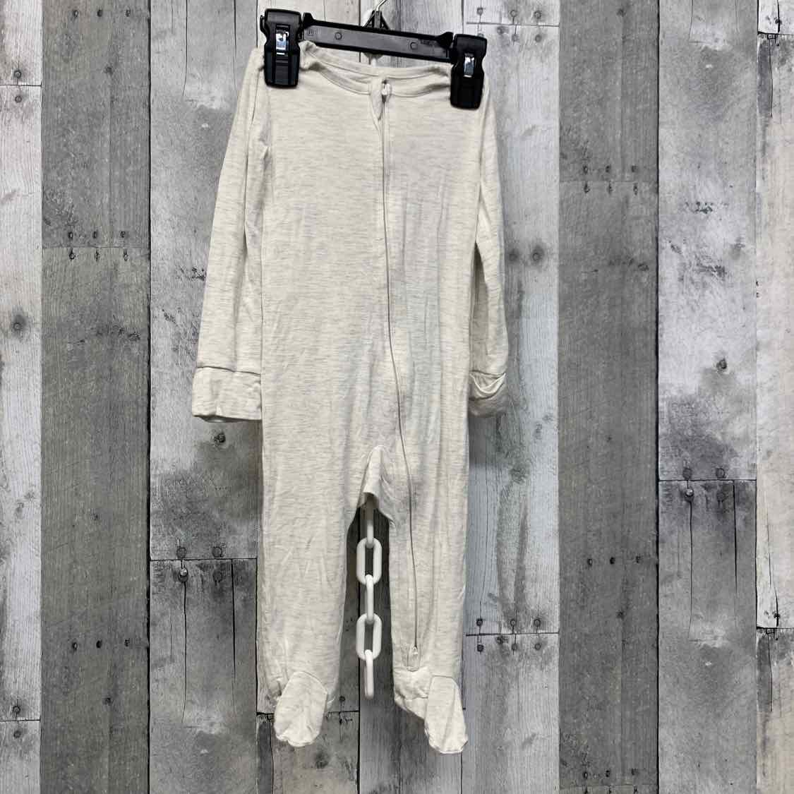 Size 9 Months Gray Carter's Footy PJs - OodlesCB