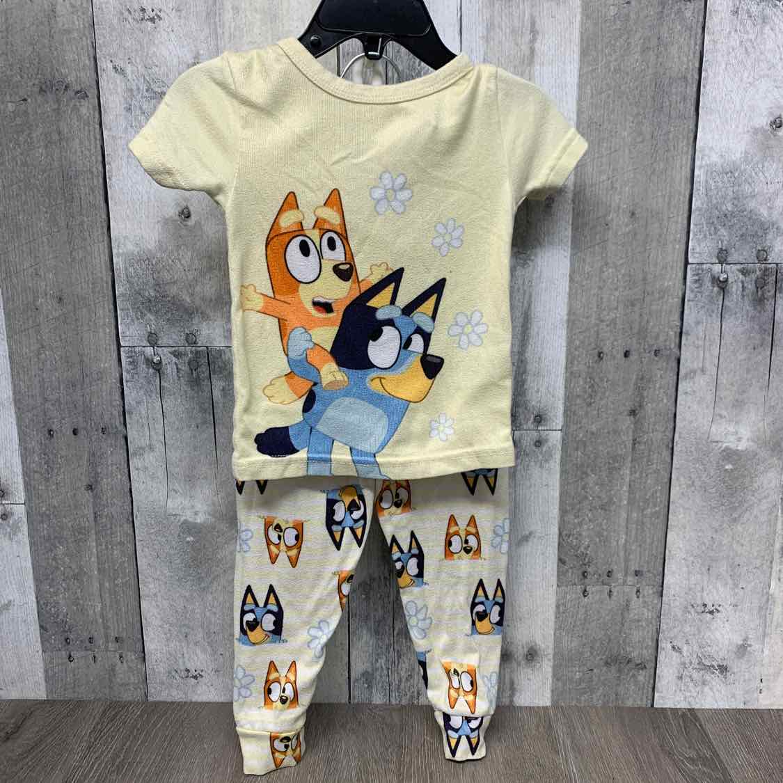 Size 3T Yellow Print Disney 2pc PJs