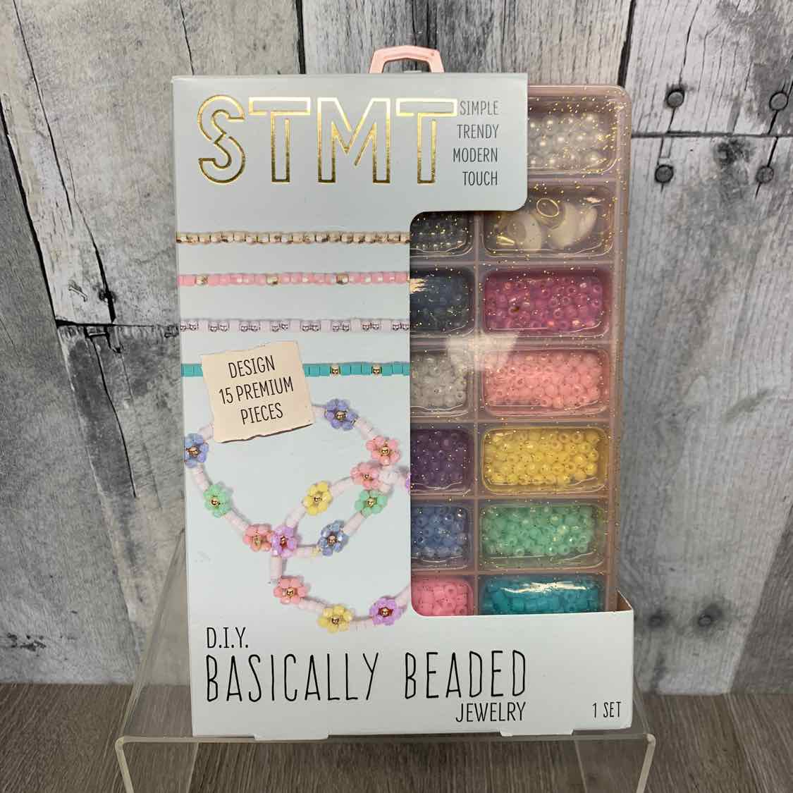 Generic Pink Jewelry/Bead Kit