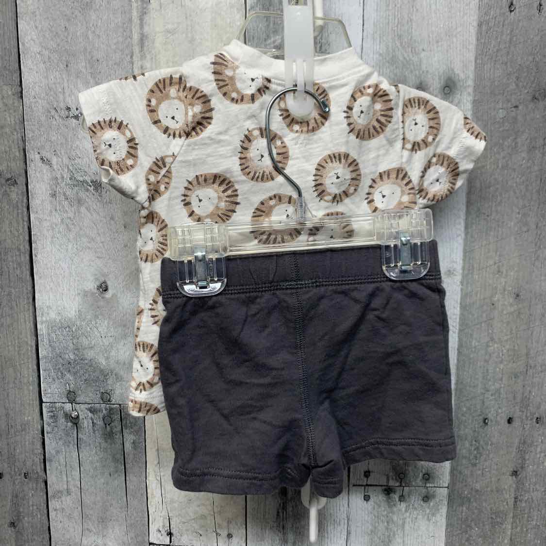 Size 6 Months White/Gray Carter's Shirt/Shorts