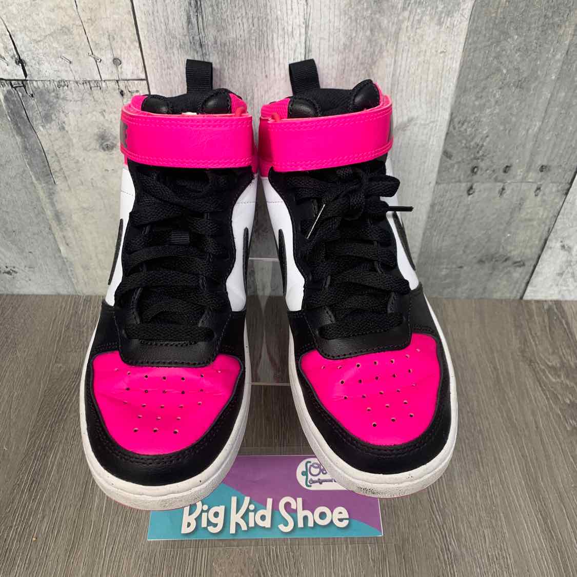 Size 3.5 Black/Pink Sport Brand Sneakers