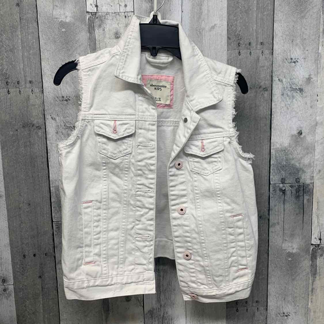 Size 11/12 White Abercrombie Vest - Outer
