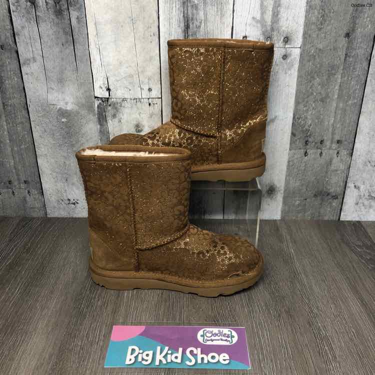 Size 3 Tan Animal Print UGG Boots