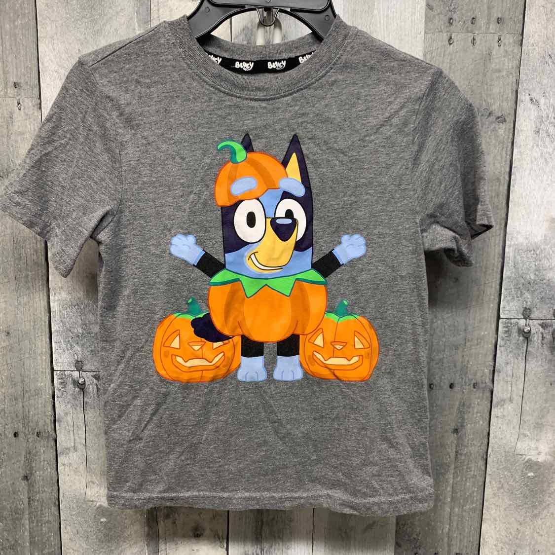 Size 6/7 Gray Graphic Disney T Shirt