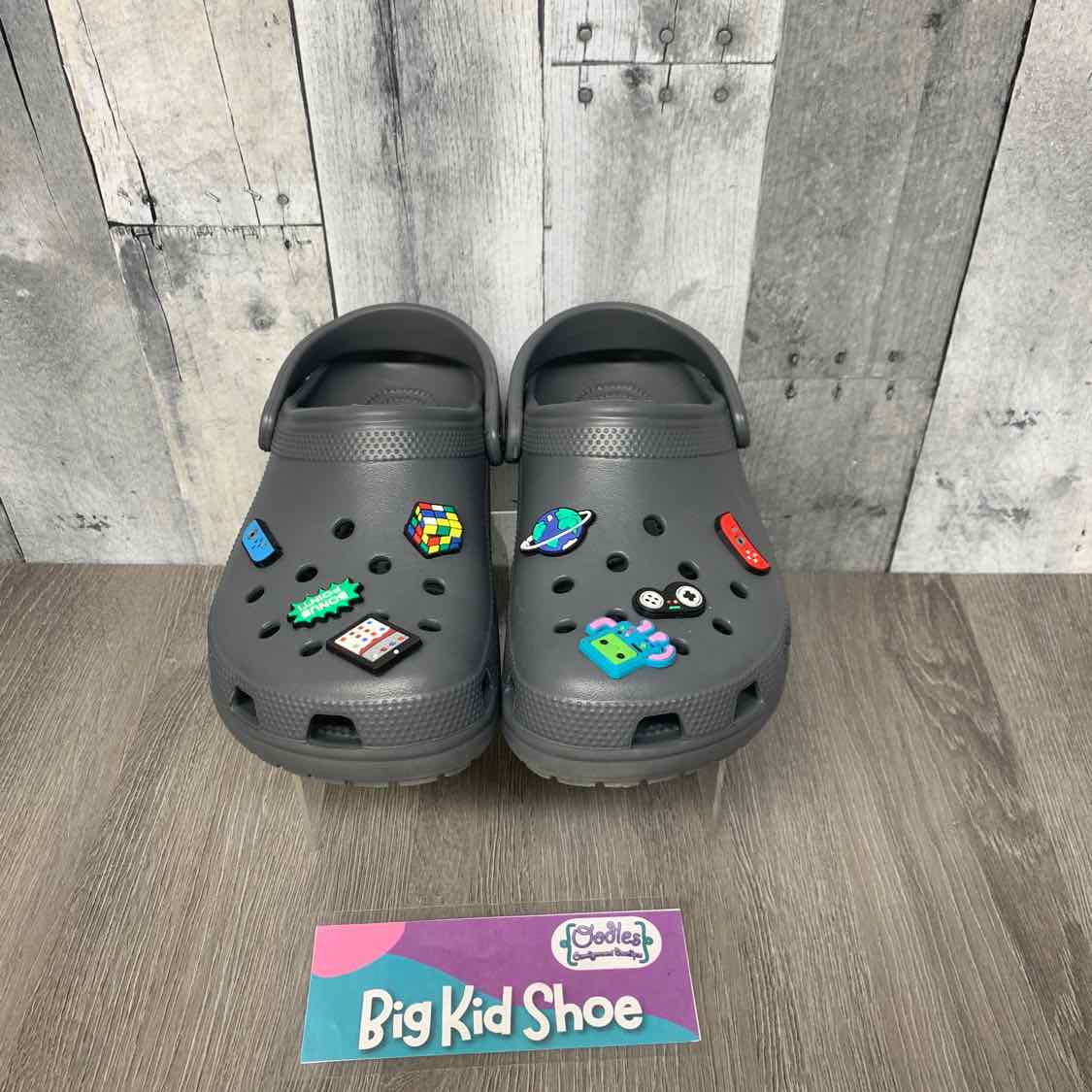 Size 6 Gray Crocs Water Shoes