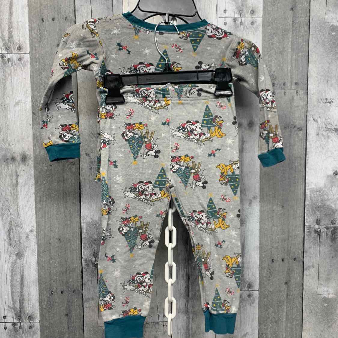 Size 4T Gray Print Disney 2pc PJs