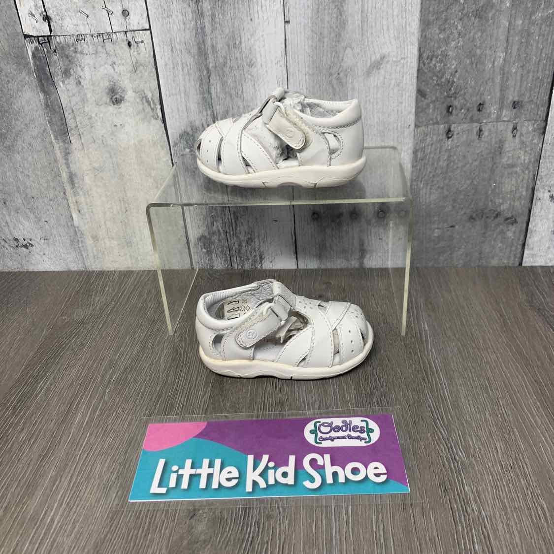Size 3.5 White Stride Rite Sandals